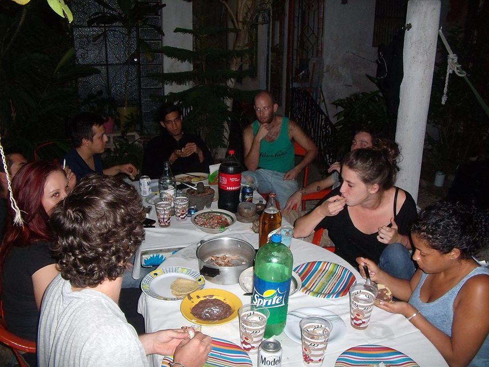 Hostel La Casa Del Tio Rafa Merida Exterior photo