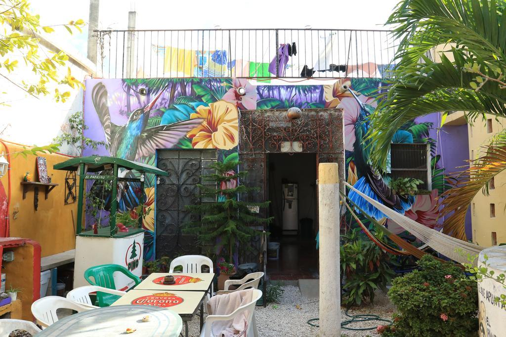 Hostel La Casa Del Tio Rafa Merida Exterior photo